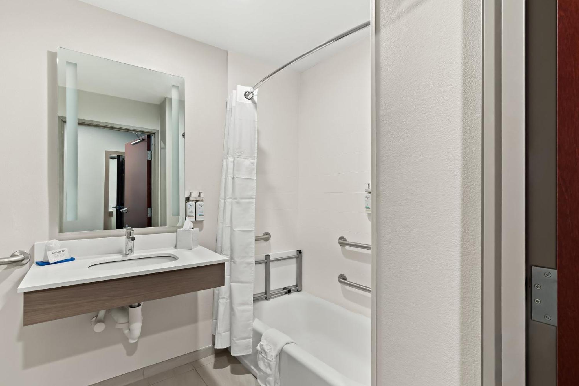 Holiday Inn Express & Suites Perry By Ihg Ngoại thất bức ảnh