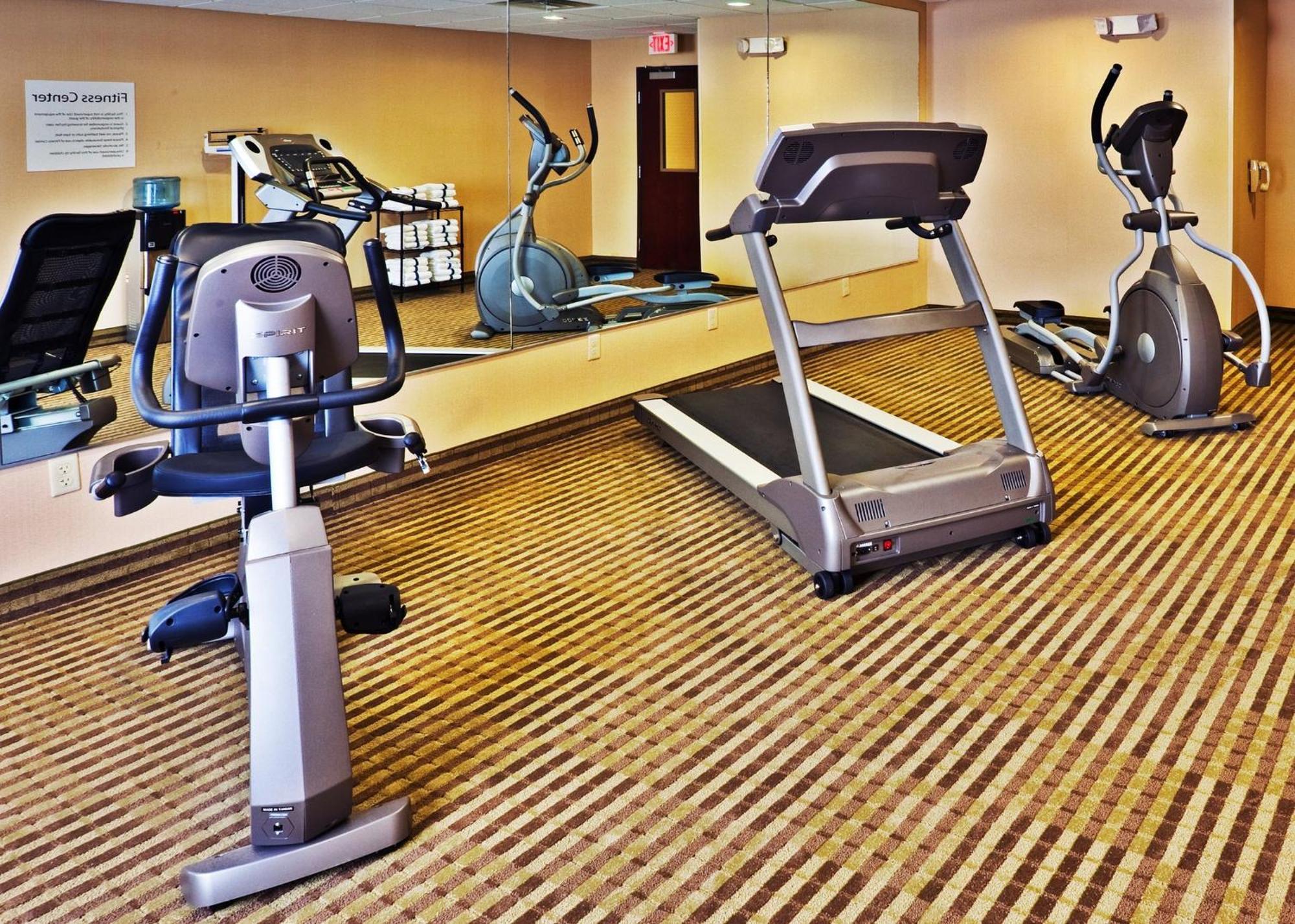 Holiday Inn Express & Suites Perry By Ihg Ngoại thất bức ảnh