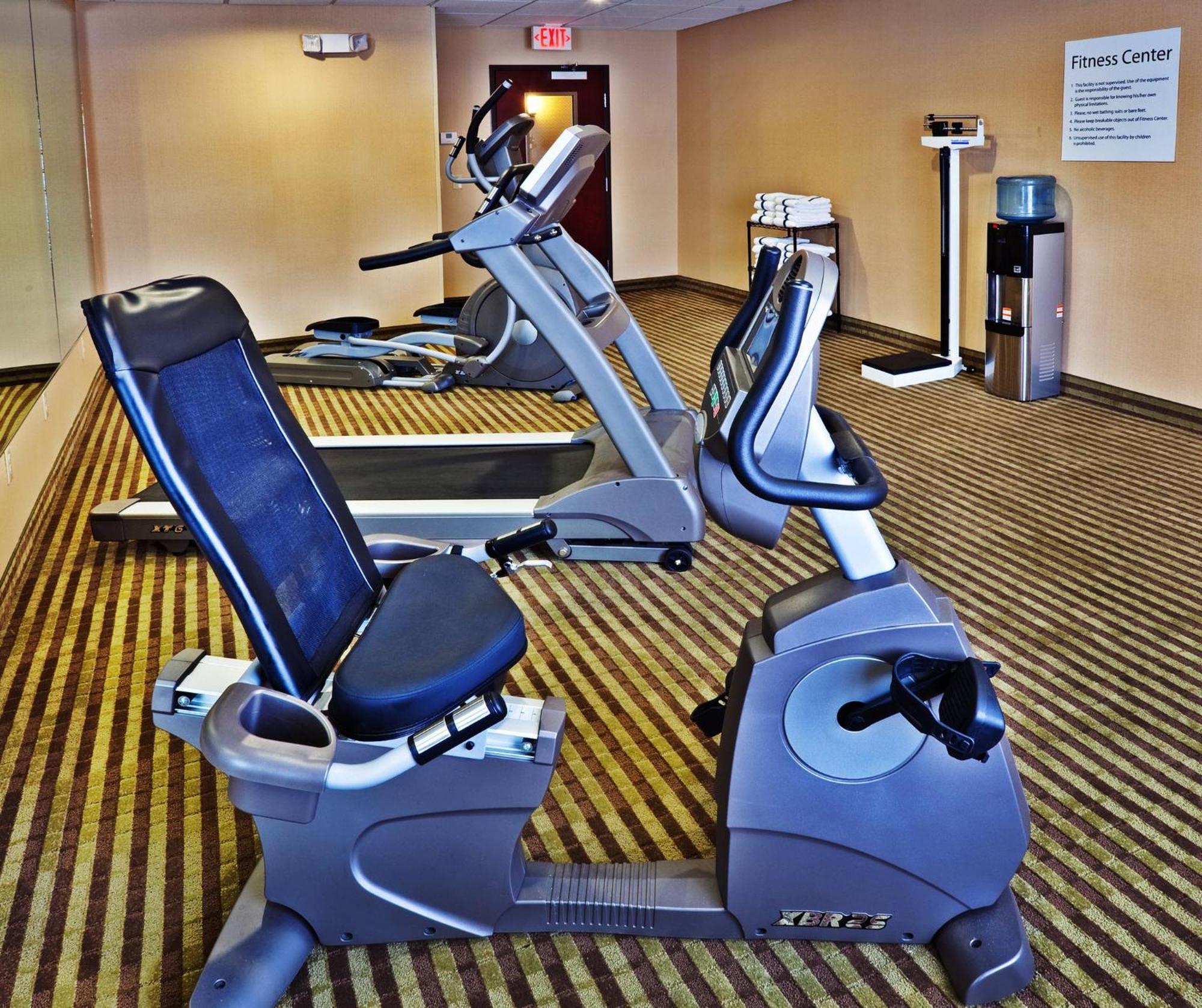 Holiday Inn Express & Suites Perry By Ihg Ngoại thất bức ảnh