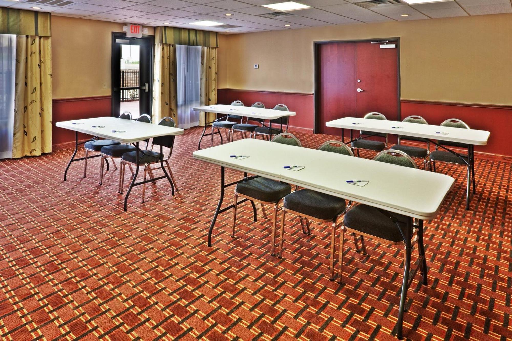 Holiday Inn Express & Suites Perry By Ihg Ngoại thất bức ảnh